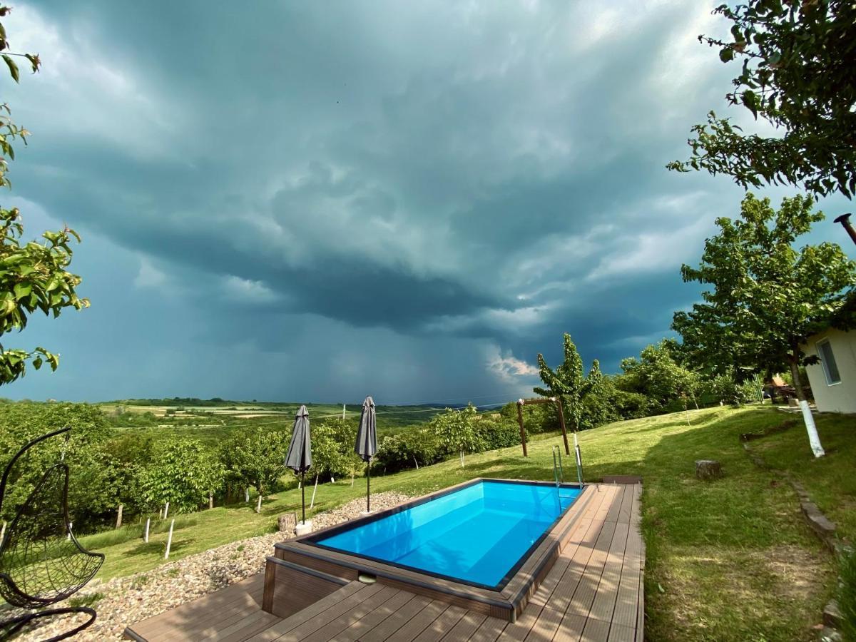 Sami Green House Banostor Bagian luar foto