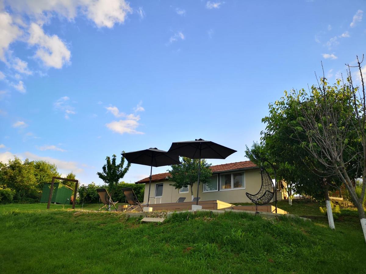 Sami Green House Banostor Bagian luar foto