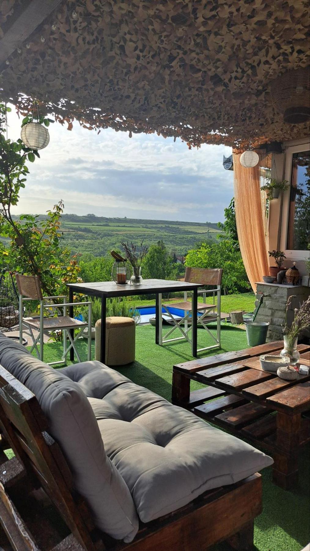 Sami Green House Banostor Bagian luar foto